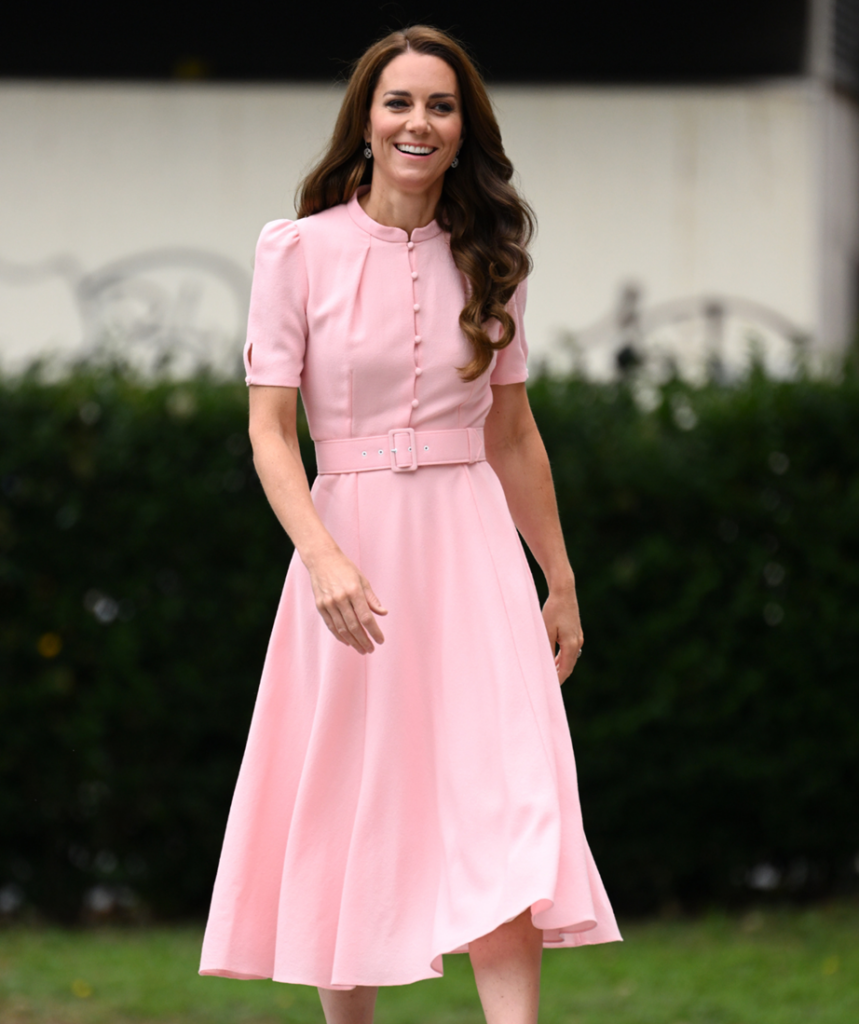 Catherine fashion - pink dress. 